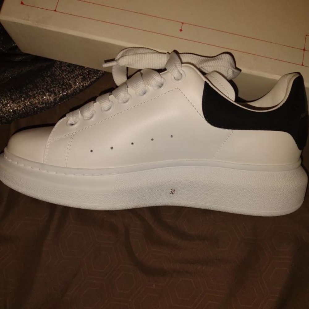 Brand new Alexander McQueen 7.5